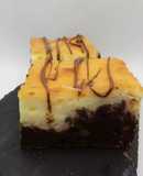 Brownie con mantequilla de cacahuete y cheesecake (sin azúcar)