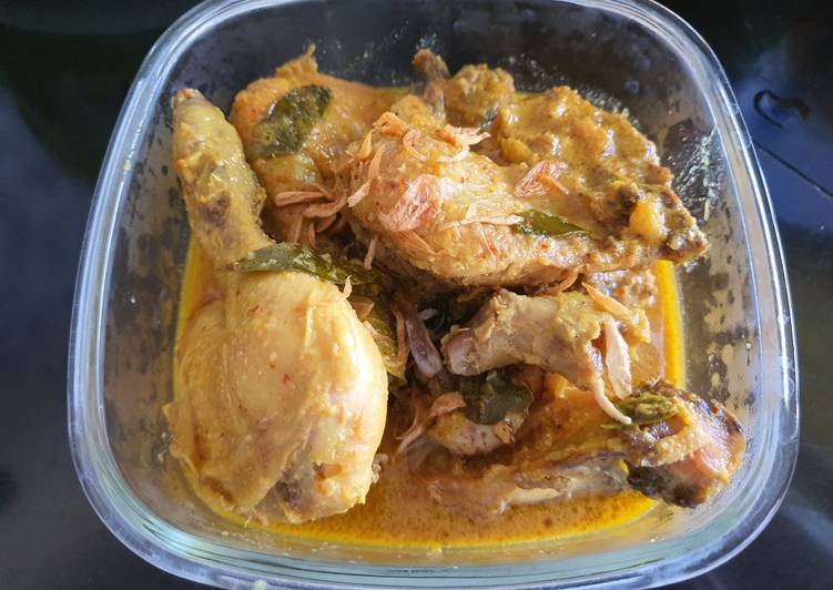 Cara Gampang Membuat Ayam ingkung (opor), Bikin Ngiler
