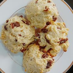 A picture of Coconut sultana buns.