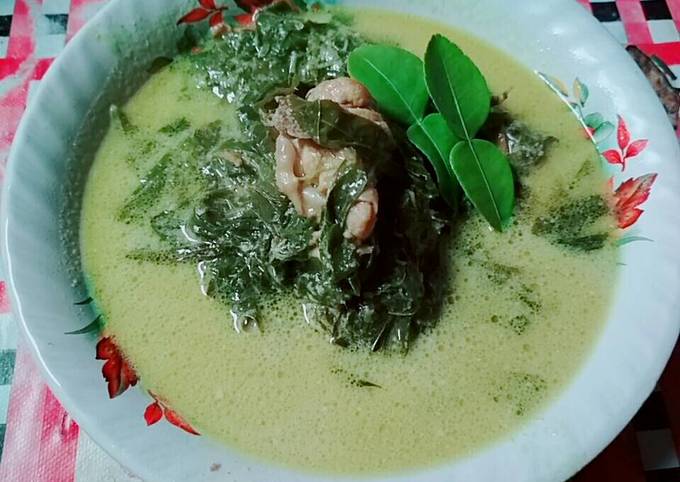 Resep Gulai daun singkong tanpa cabe yang Lezat Sekali