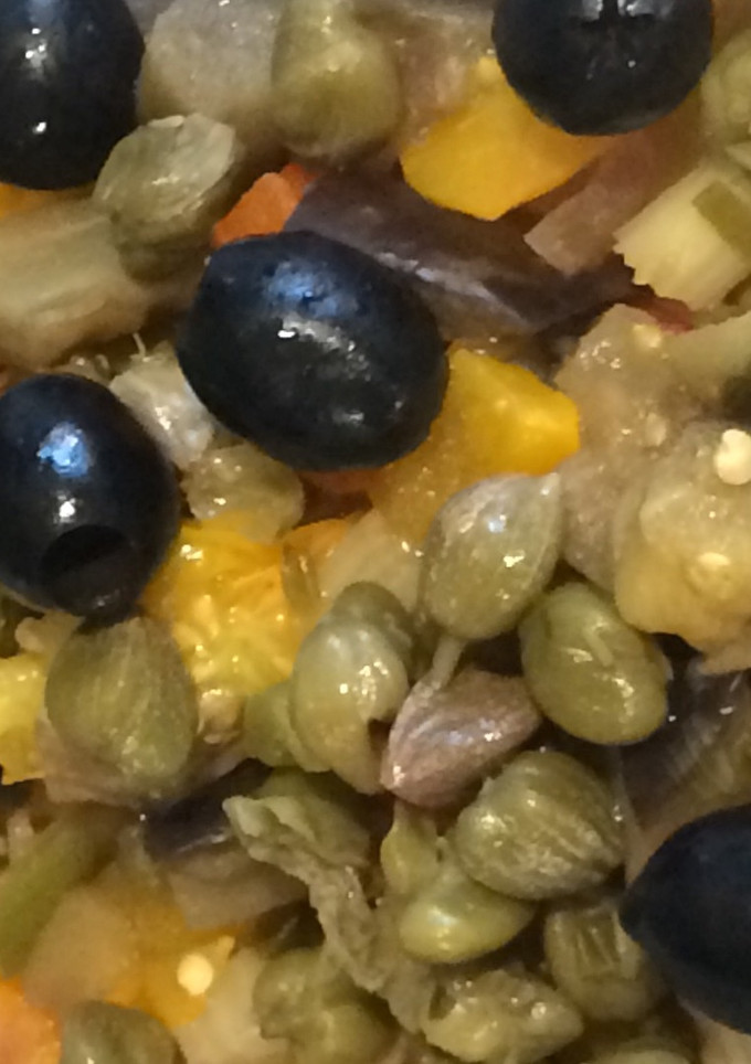 Una foto de Caponata siciliana reinterpretada (fácil)