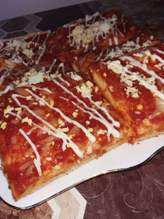 صورة لوصفة 🍕 بيتزا كاري 🍕 مثل المحلات 🇩🇿