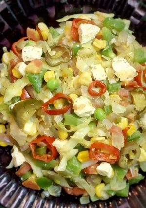 A picture of Five Pepper Paneer Salad.