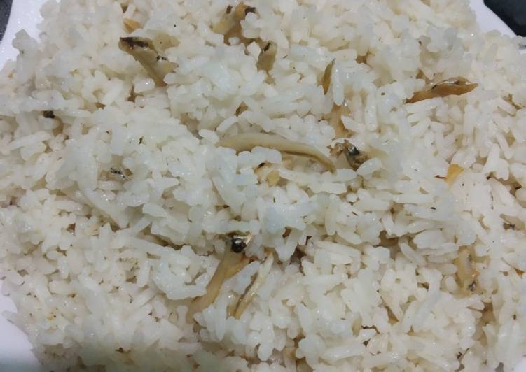 Cara Gampang Membuat Nasi liwet teri yang Lezat Sekali
