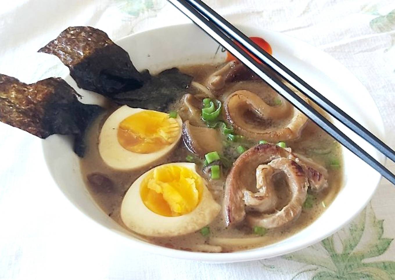 🍜 Ramen, con shiitake y panceta
