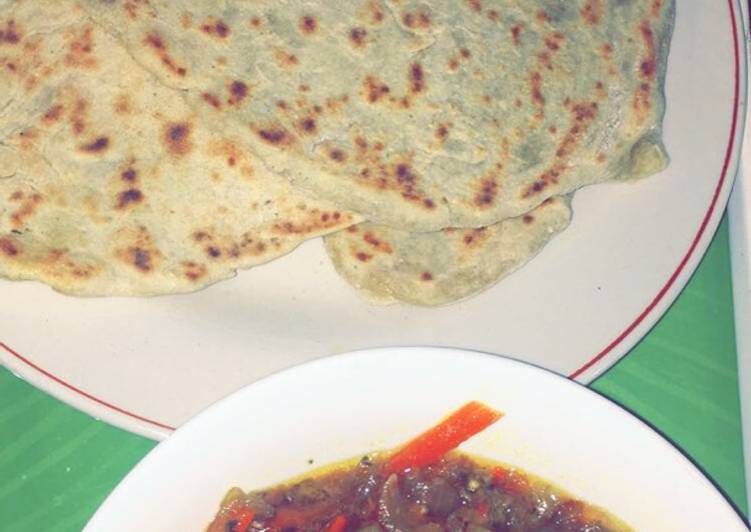 Chappati with minced meat sauce