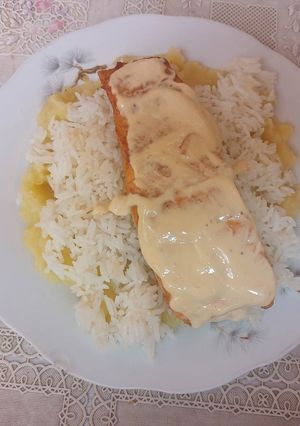 Una foto de Causa acevichada