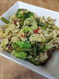 Salteado de verduras con mezcla de tres arroces y un toque de curry