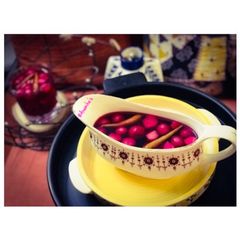 A picture of Pickled Onions in the Beetroot-Vinegar.