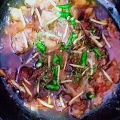 A picture of Karachi Charsi Karahi.