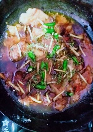 A picture of Karachi Charsi Karahi.