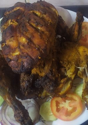 চিকেন রোস্ট (full chicken rost recipe in Bengali) রেসিপির প্রধান ছবি