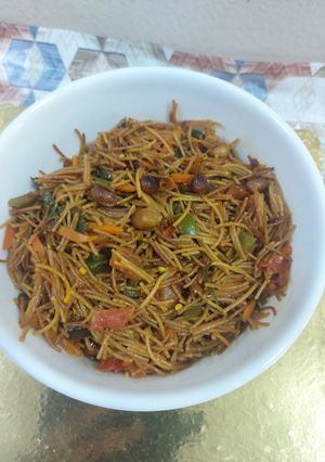 A picture of Namkeen Vermicelli -without onion and garlic.
