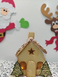 Una foto de Casita navideña de galletas