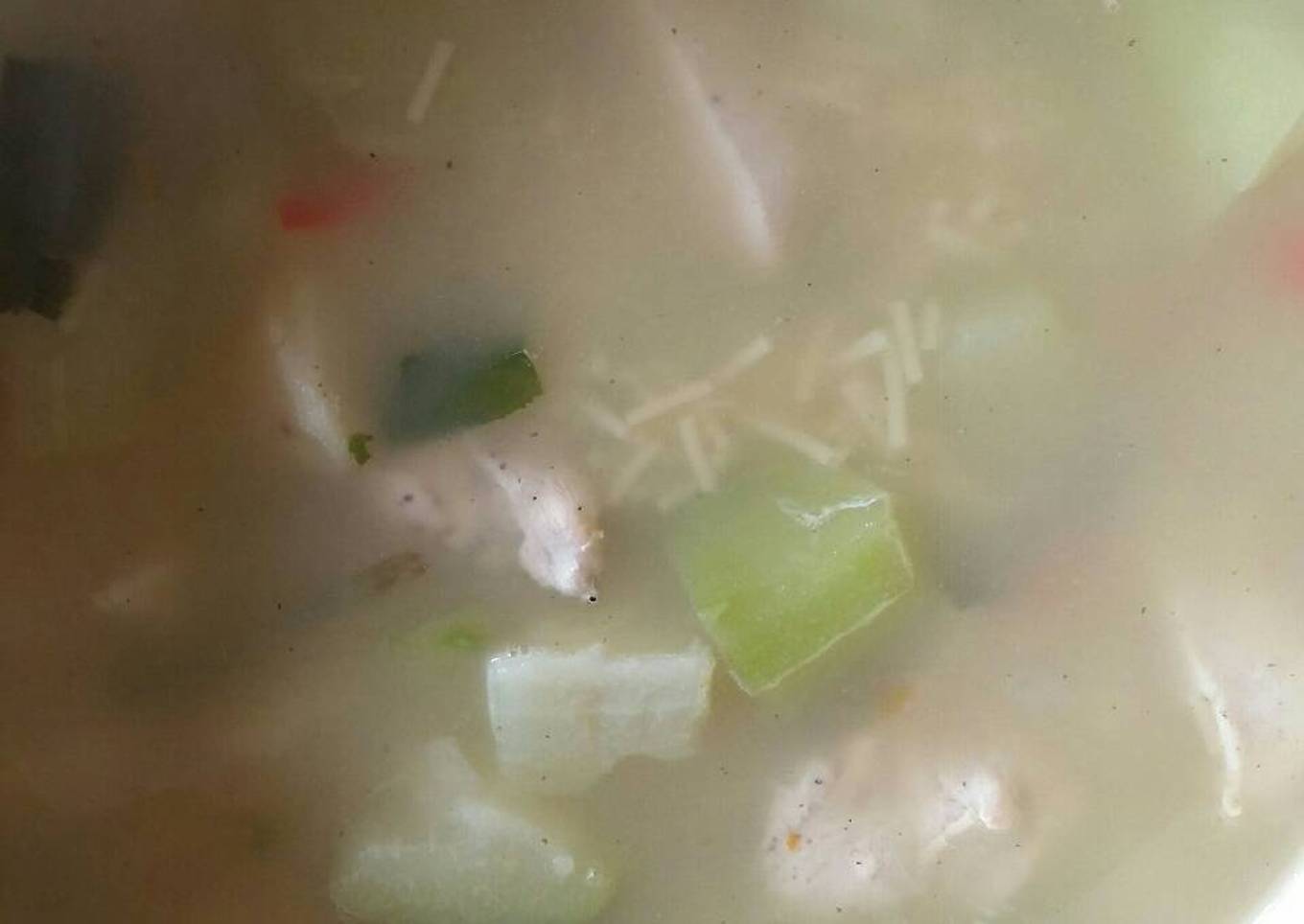 Sopa de pollo con sobre Knorr sencillo