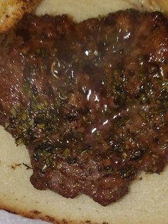 Una foto de Hamburguesas caseras sencillas y ricas