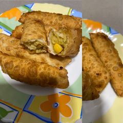 A picture of Maggi rolls.