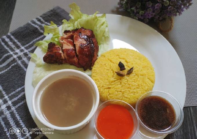 Chicken Rice (Malaysian Style)