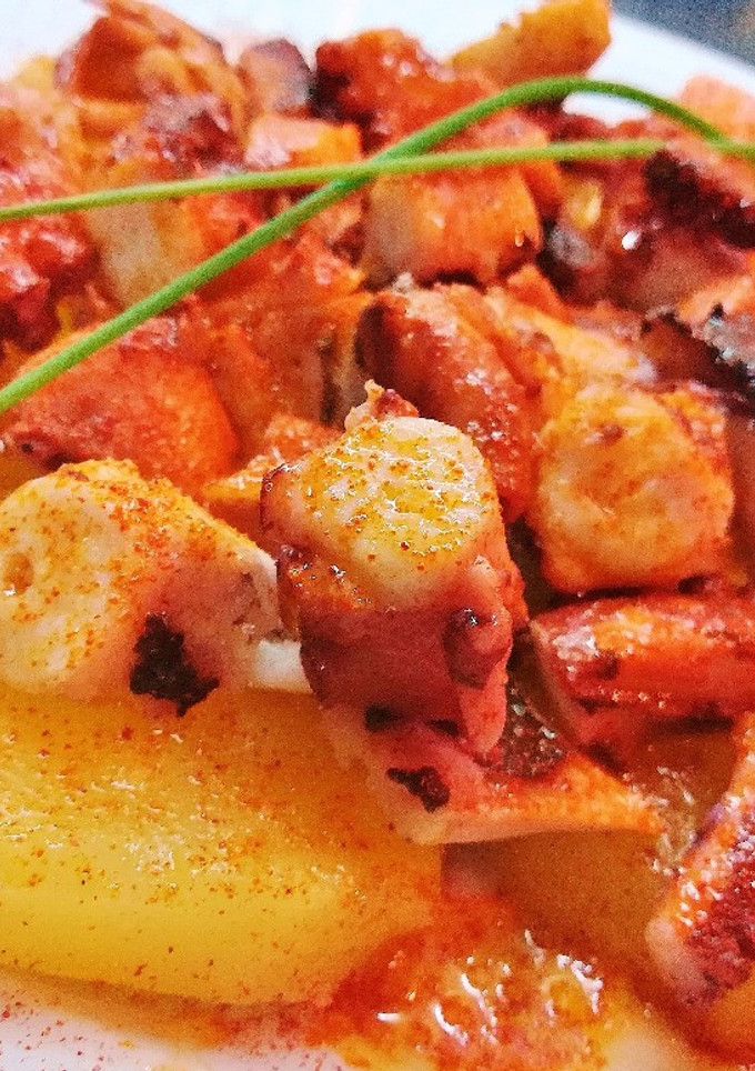 Una foto de Pulpo a feira con cachelos