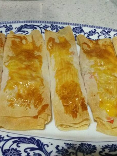 Una foto de Rollitos crujientes de salmón thermomix