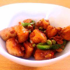 A picture of Potato buttered Gnocchi with minced beef sauce.