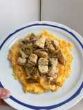 Pechuga de Pollo con Base de Patata y Zanahoria