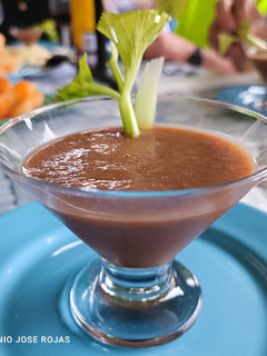 Una foto de Bloody Mary de lentejas