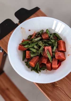 A picture of Easy Green Bean with Canned Pork (Ma Ling) Stir Fry.