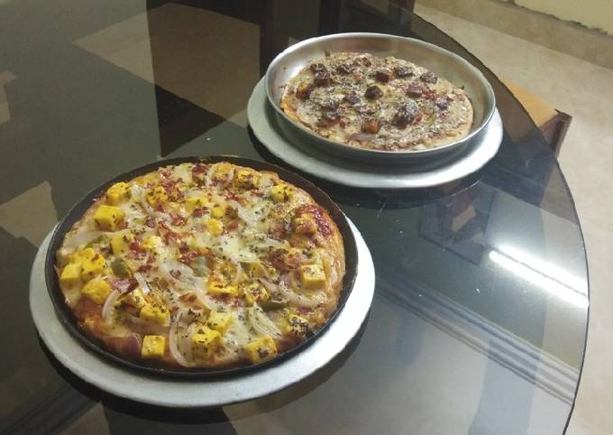Recipe: Tasty Cheeseburst Paneer Pizza & Paneer Tikka Pizza