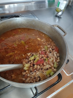 Una foto de Arroz de frijol cabeza negra
