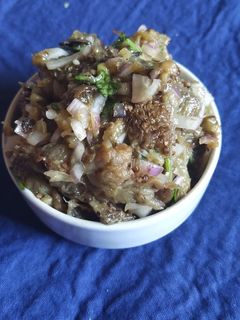 চট জলদি বেগুন ভর্তা (begun bharta recipe in Bengali) রেসিপির প্রধান ছবি