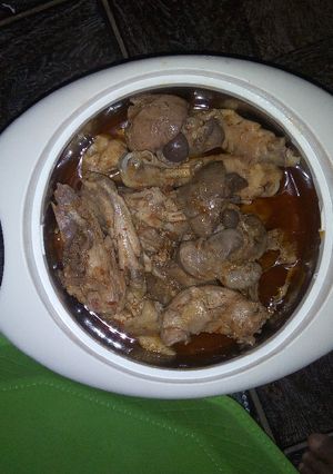 A picture of Chicken pepper soup.