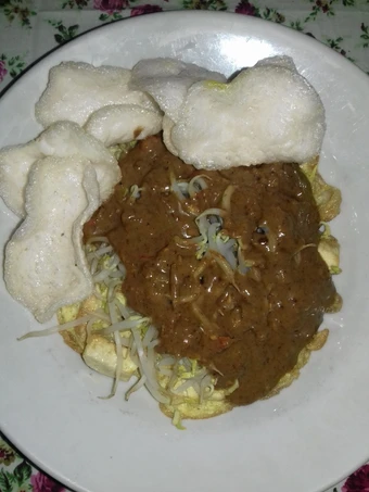 Langkah Mudah untuk Membikin Resep Tahu telor bumbu petis yang Lezat Anti Ribet, Uenak Banget