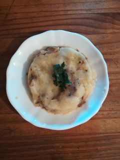 Une photo de Écrasé de pommes de terre et champignons