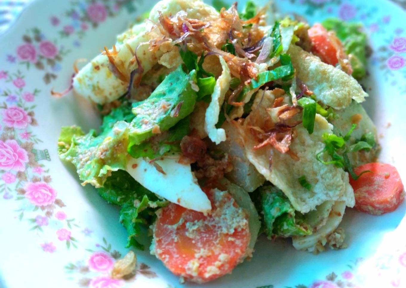 Salad Jelata (Acar Timun Kacang Tumbuk)