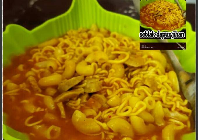 Ini dia! Bagaimana cara memasak Seblak dapur jihan🍝🍝 dijamin enak
