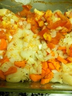 Una foto de Pescado blanco con verduras