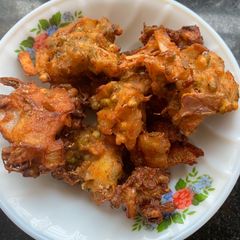 A picture of Sprouts pakoda.