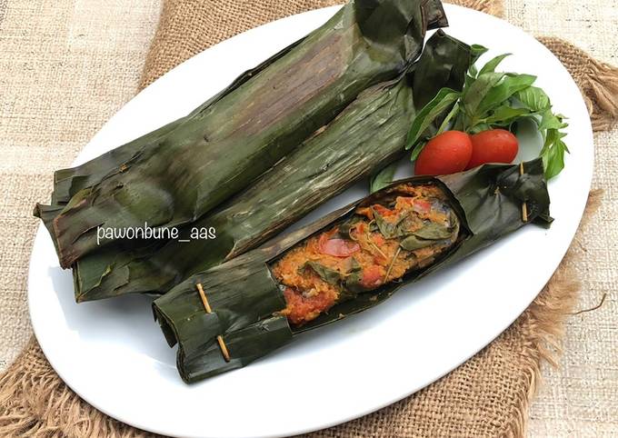 Resep Pepes Ikan Pindang Oleh Pawonbune Aas Cookpad