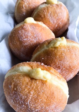 Foto resep Vanilla Custard Cream Donuts