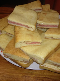 Una foto de Torta de fiambre batida