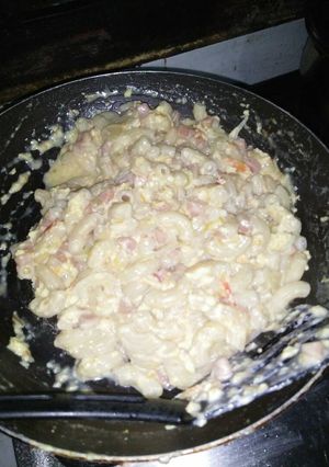 Foto resep Macaroni with Carbonara Carrot Creamy Sauce (Makaroni saus wortel carbonara)