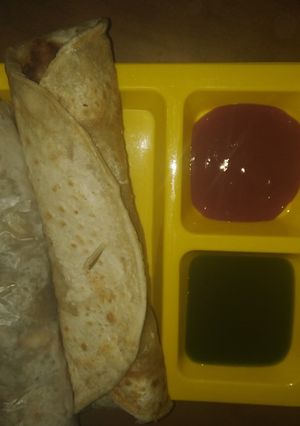 A picture of Paratha roll.