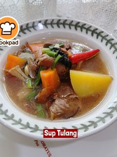 Gambar 👩‍🍳Sup Tulang