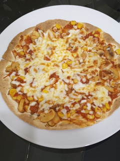 صورة لوصفة بيتزا في خبز التورتيلا tortilla