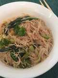 Vermicelli con vegetales al Wok