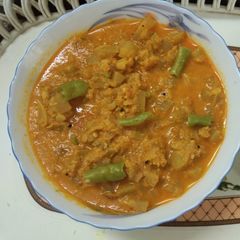 A picture of Lauki ka Salan.