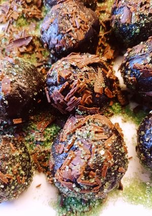 Φωτογραφία της συνταγής Oreo chocolate truffles / Όρεο σοκολατένια τρουφάκια με 3 υλικά
