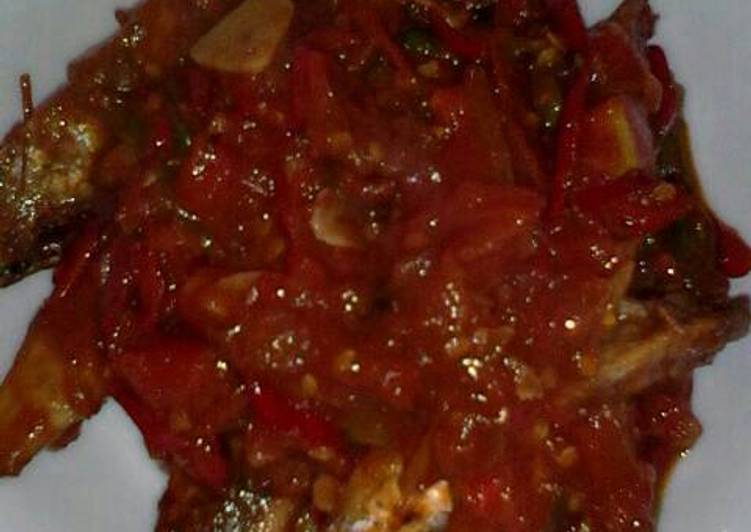 Resep Ikan tongkol saos tomat yang praktis
