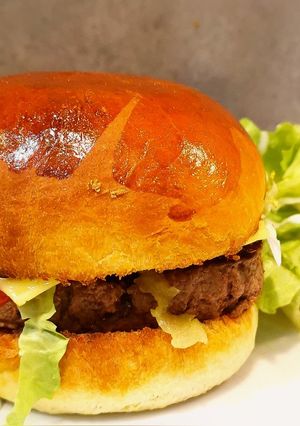 Une photo de 🇫🇷 🇬🇧 Burgers comme aux USA PLA0016